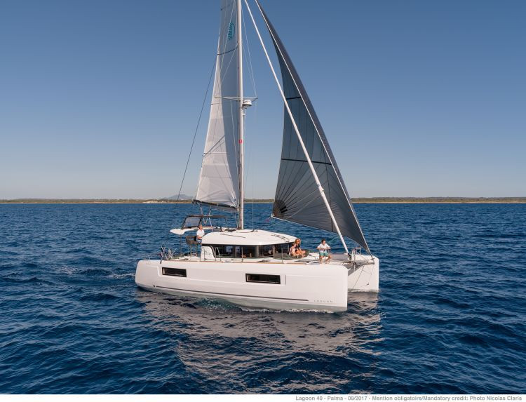 Photo #1 - Lagoon 40 OW - 3 + 1 cab. (Oasis) in Nanny Cay - 42788