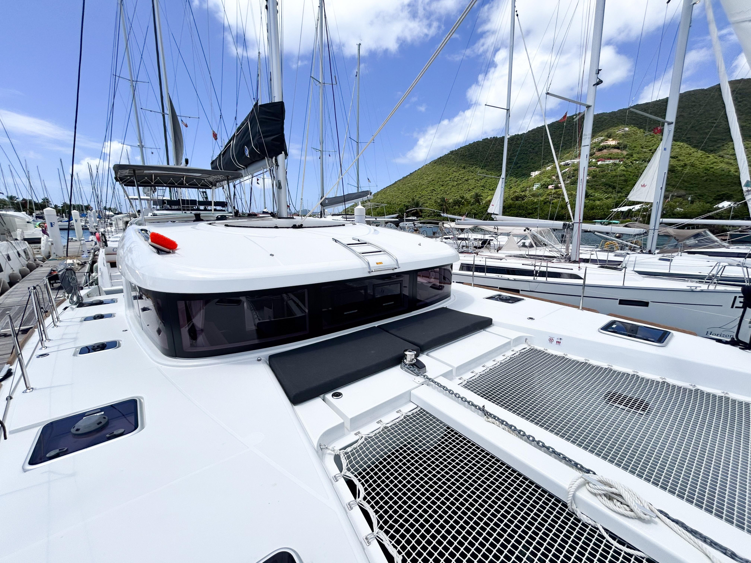 Photo #8 - Lagoon 40 OW - 3 + 1 cab. (Oasis) in Nanny Cay - 42788