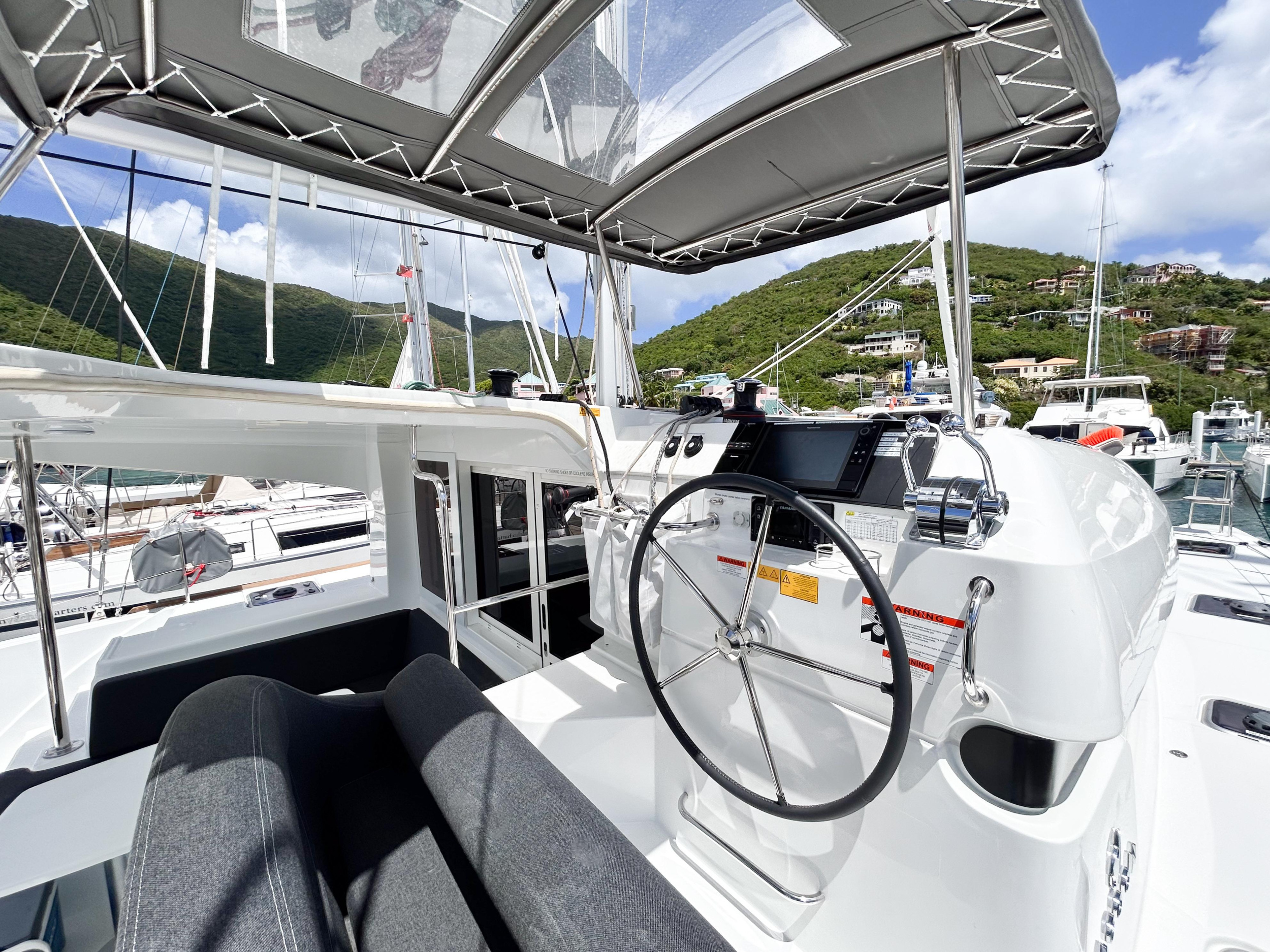Photo #11 - Lagoon 40 OW - 3 + 1 cab. (Oasis) in Nanny Cay - 42788