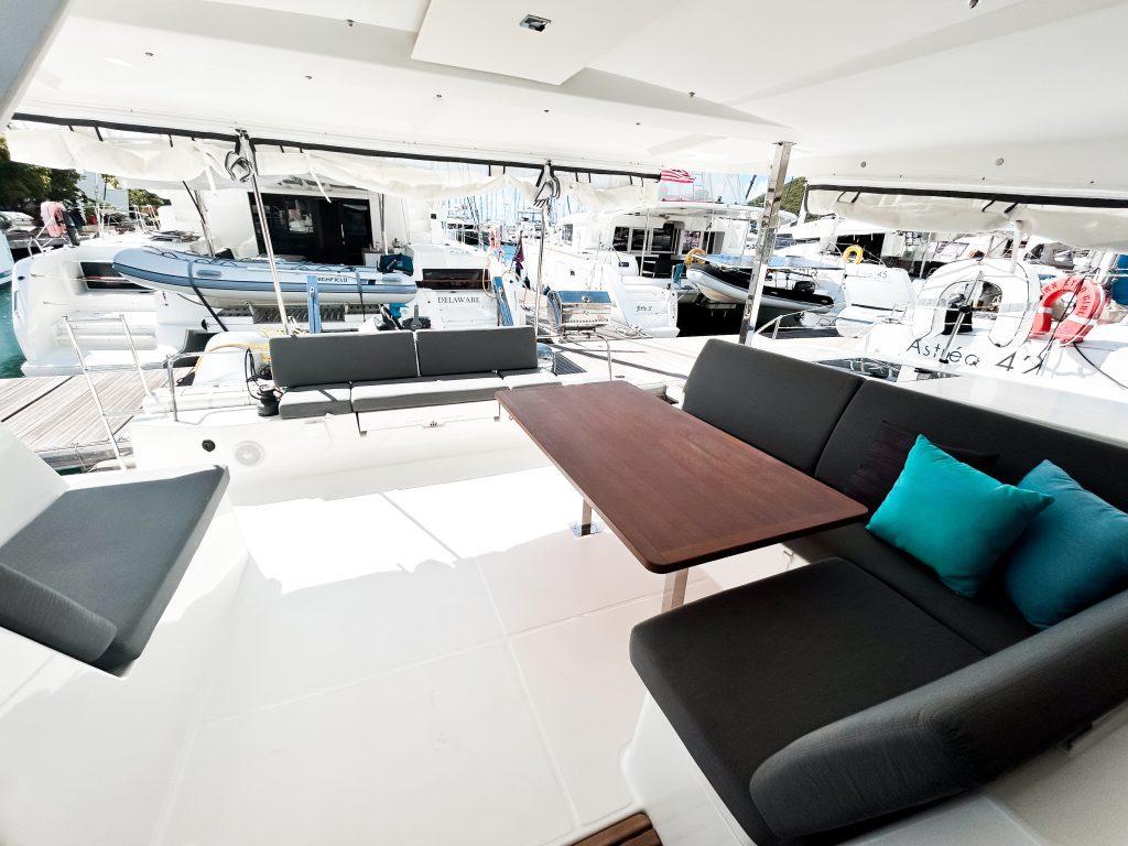 Photo #6 - Fountaine Pajot Isla 40 - 3 cab. (Pizza My Heart) in Nanny Cay - 42789