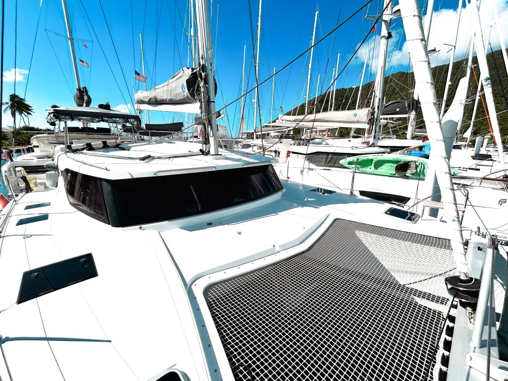 Photo #14 - Fountaine Pajot Isla 40 - 3 cab. (Pizza My Heart) in Nanny Cay - 42789