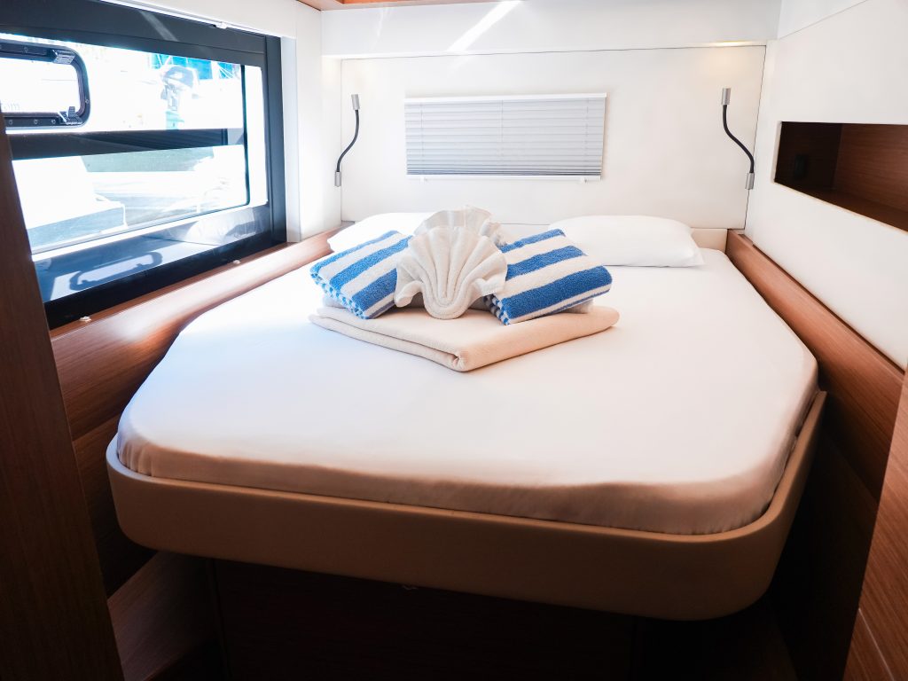 Photo #20 - Fountaine Pajot Isla 40 - 3 cab. (Pizza My Heart) in Nanny Cay - 42789