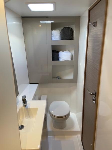 Photo #22 - Fountaine Pajot Isla 40 - 3 cab. (Pizza My Heart) in Nanny Cay - 42789