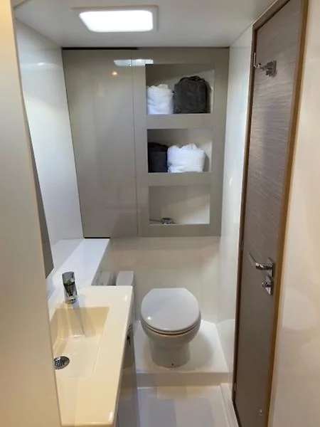 Fountaine Pajot Isla 40 - 3 cab. (Pizza My Heart)  - 21