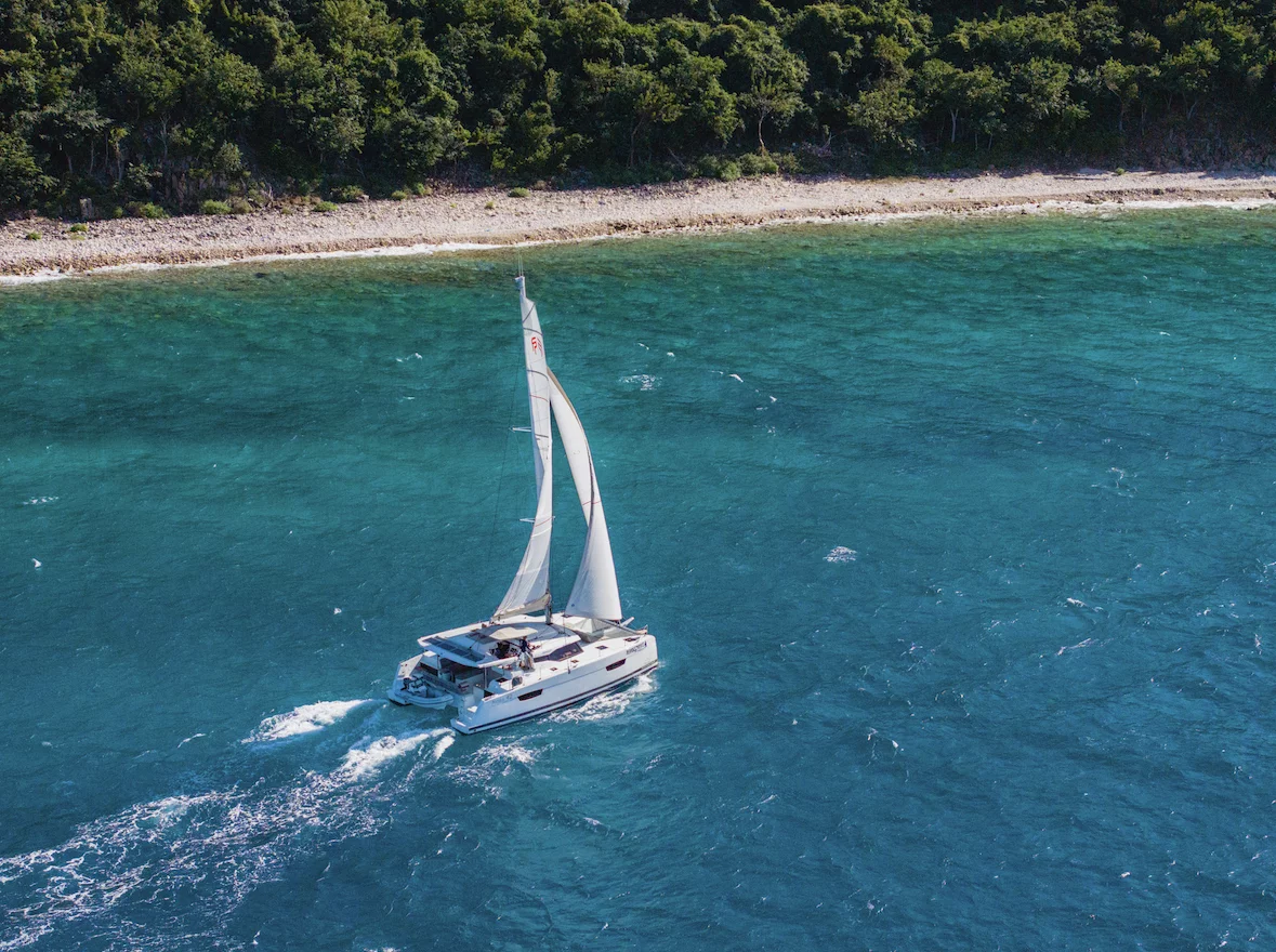Fountaine Pajot Astrea 42 - 4 + 1 cab. (Rendezvous III)  - 2
