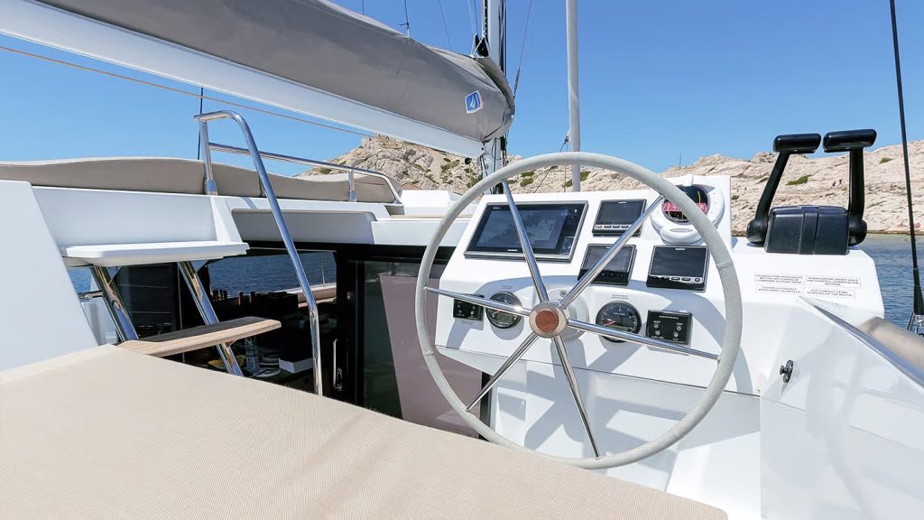 Photo #9 - Fountaine Pajot Astrea 42 - 4 + 1 cab. (Rendezvous III) in Nanny Cay - 42790
