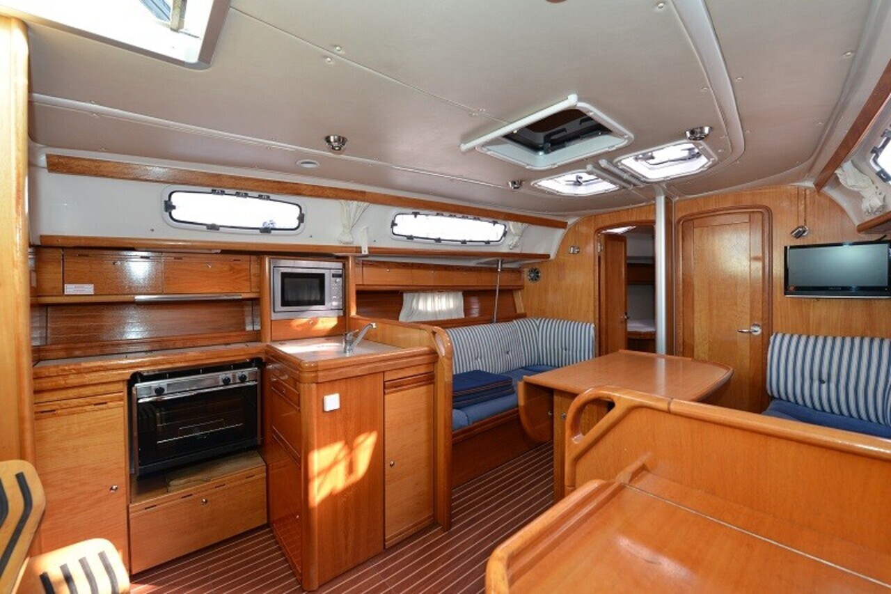 Photo #8 - Bavaria 38 Cruiser (Enigma) en Biograd - 42795