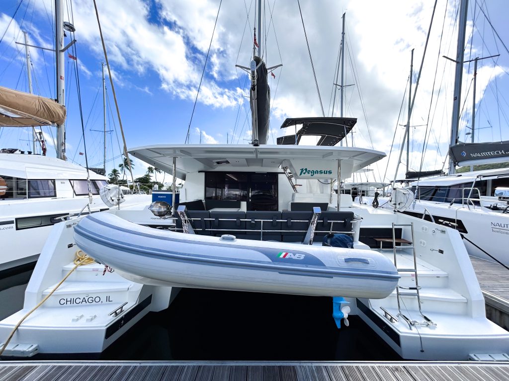 Photo #11 - Fountaine Pajot Astrea 42 - 3 + 1 cab. (Pegasus) in Nanny Cay - 42797