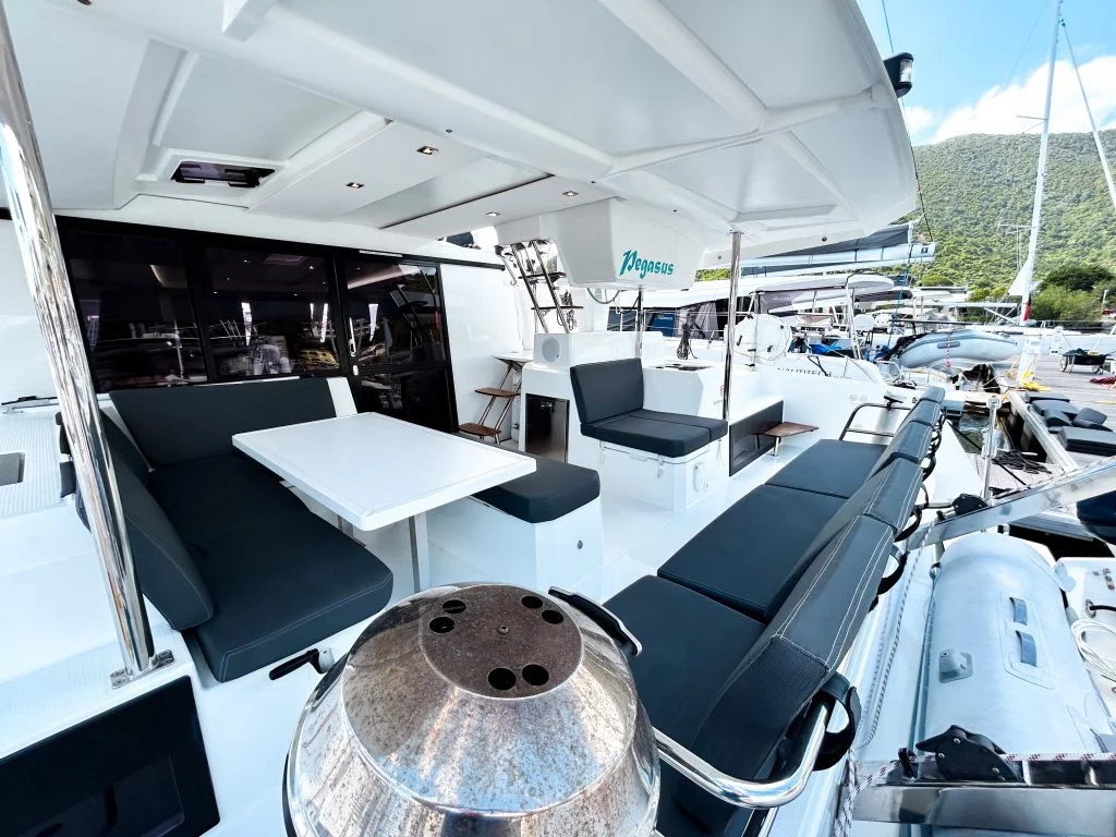 Fountaine Pajot Astrea 42 - 3 + 1 cab. (Pegasus)  - 12
