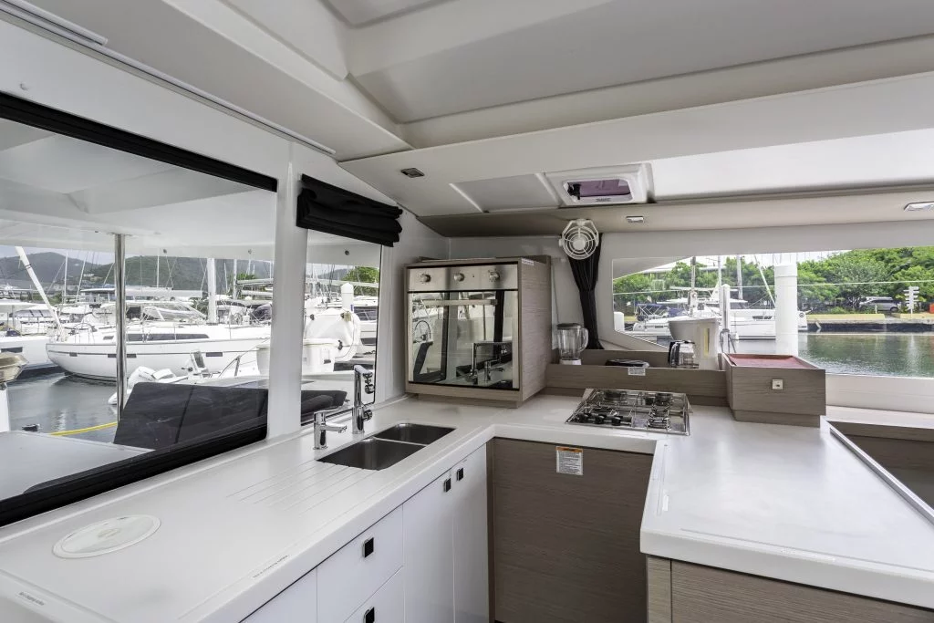 Fountaine Pajot Astrea 42 - 3 + 1 cab. (Pegasus)  - 22