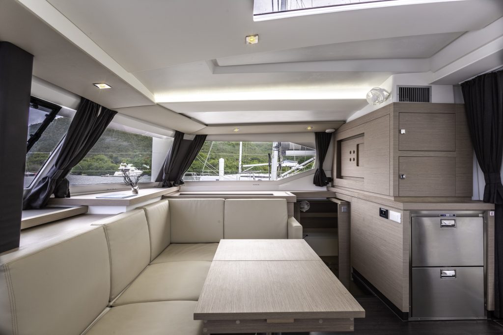 Photo #25 - Fountaine Pajot Astrea 42 - 3 + 1 cab. (Pegasus) in Nanny Cay - 42797