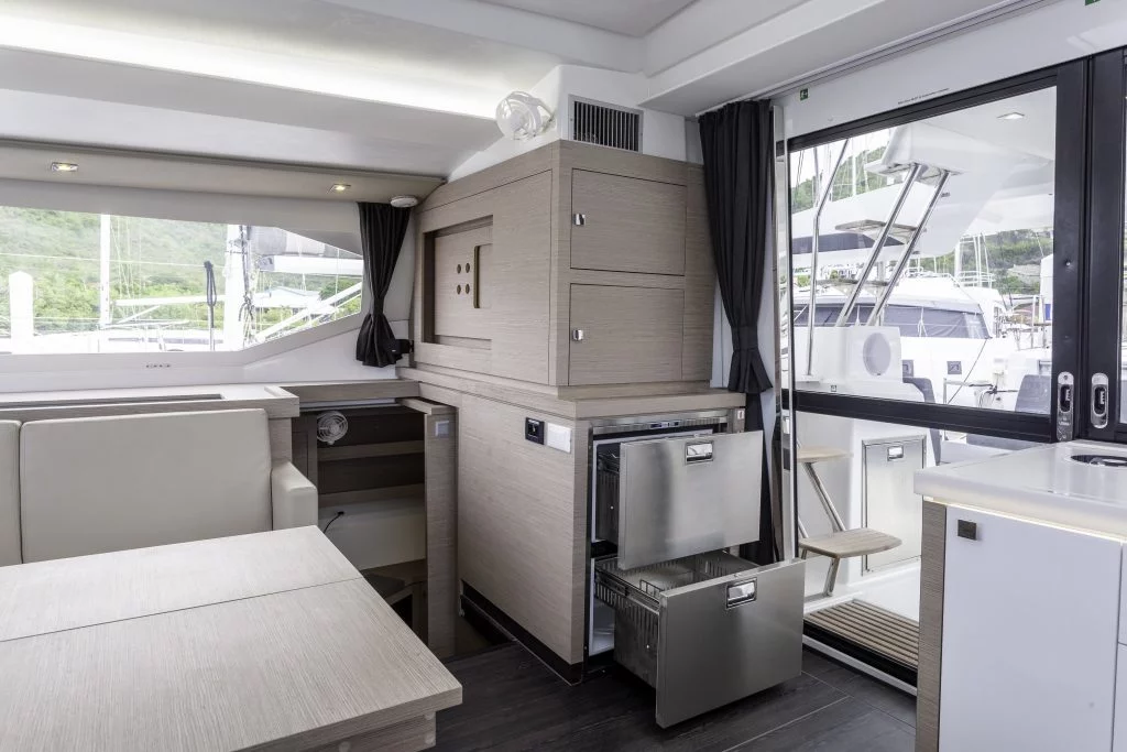Fountaine Pajot Astrea 42 - 3 + 1 cab. (Pegasus)  - 25
