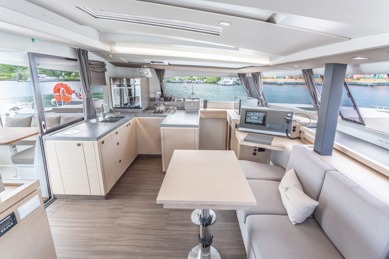 Photo #14 - Fountaine Pajot Astrea 42 (Brown Eyed Girl) in Nanny Cay - 42798