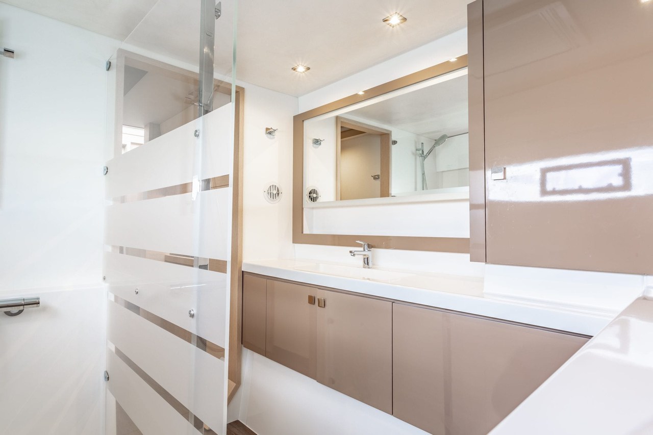 Photo #26 - Fountaine Pajot Astrea 42 (Brown Eyed Girl) in Nanny Cay - 42798