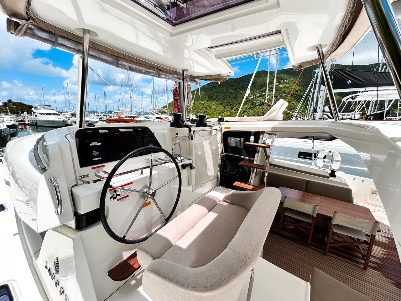 Photo #10 - Lagoon 42 OW (Casbah III) in Nanny Cay - 42801