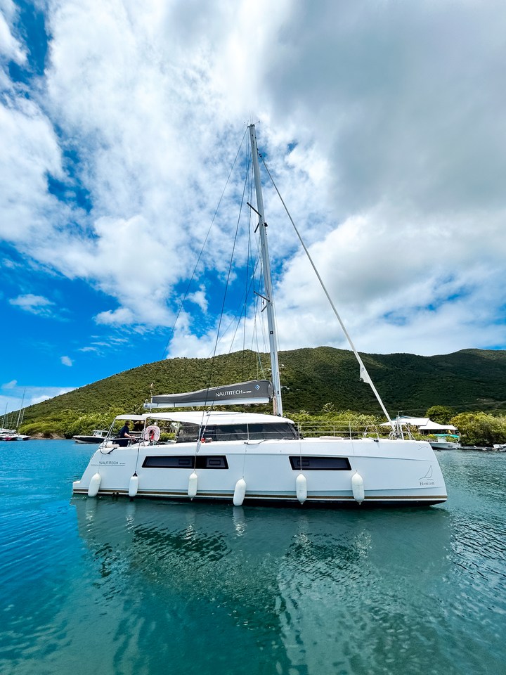 Photo #12 - Nautitech 44 (Duality II) en Nanny Cay - 42803