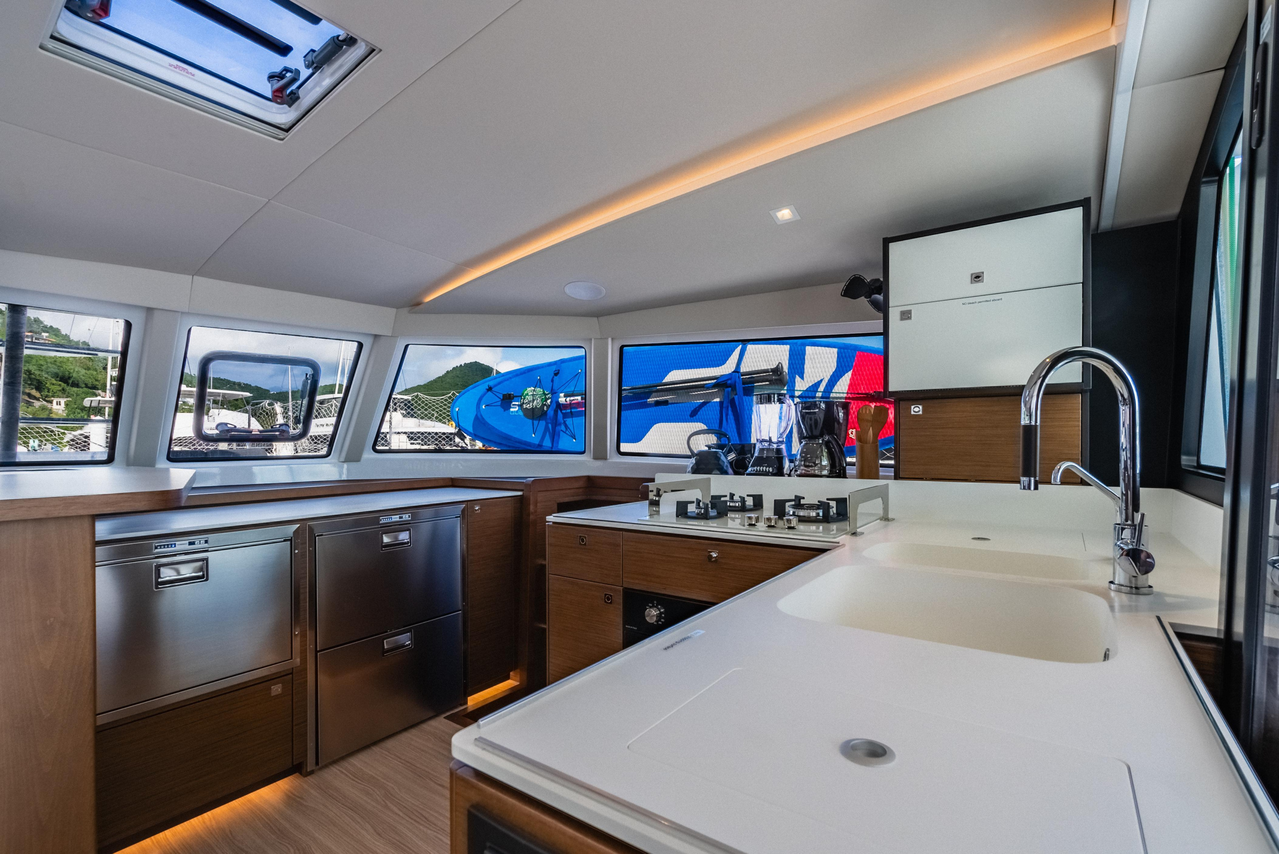 Photo #22 - Nautitech 44 Open (Carpe Diem) in Nanny Cay - 42805