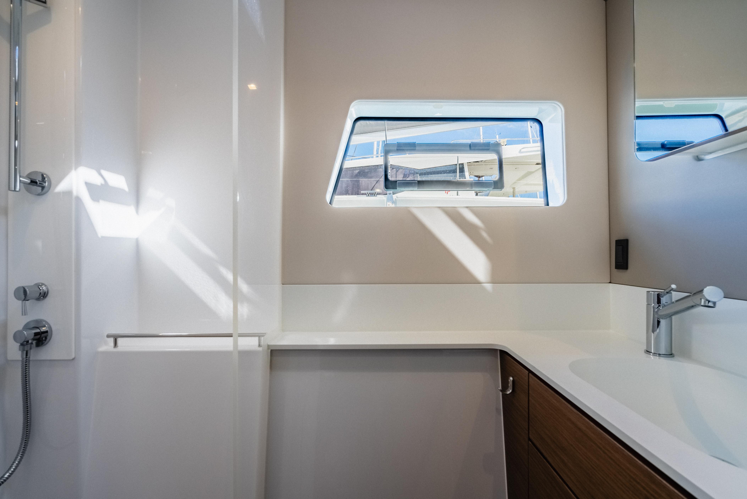 Photo #31 - Nautitech 44 Open (Carpe Diem) in Nanny Cay - 42805
