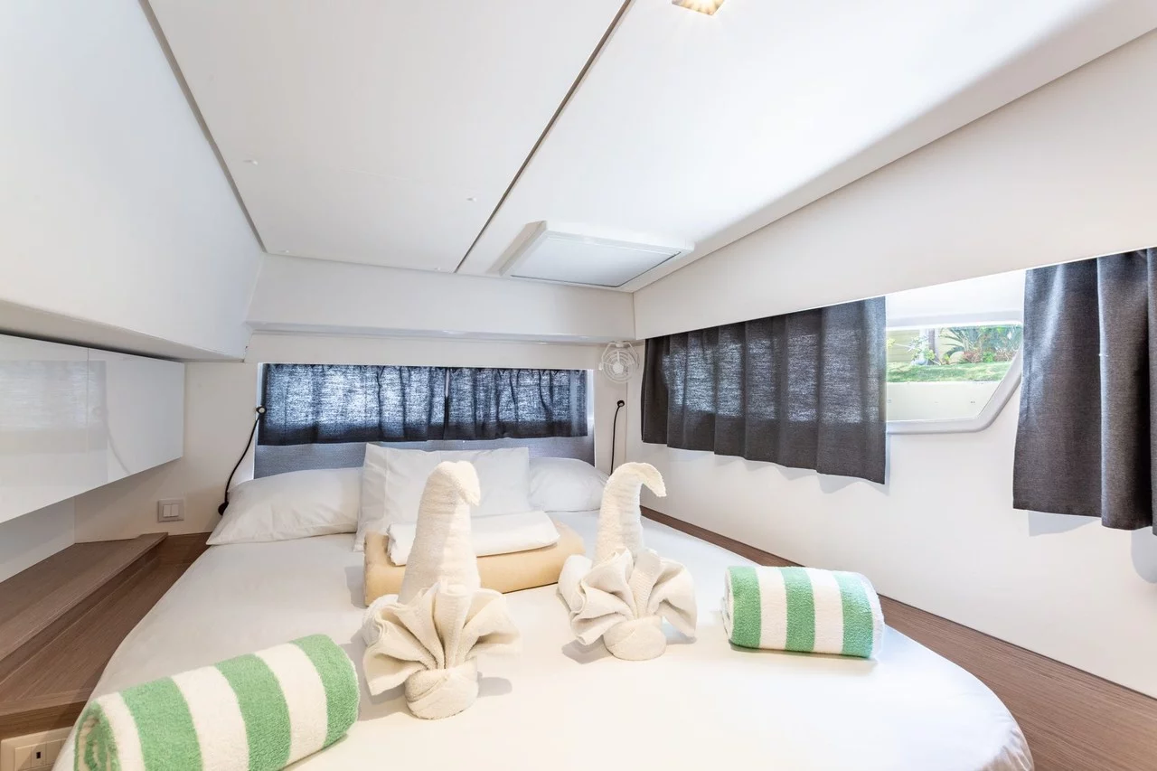 Fountaine Pajot Elba 45 - 4 + 1 cab. (Gelos)  - 24