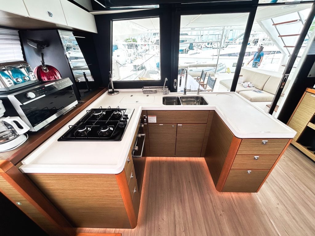 Photo #24 - Nautitech 46 Fly (Luna) in Nanny Cay - 42811