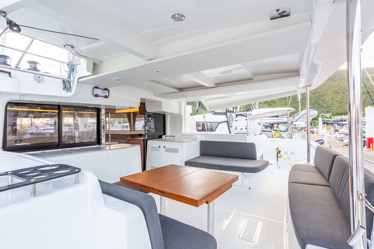 Photo #13 - Lagoon 46 OW - 3 + 1 cab. (Clearlake III) in Nanny Cay - 42812