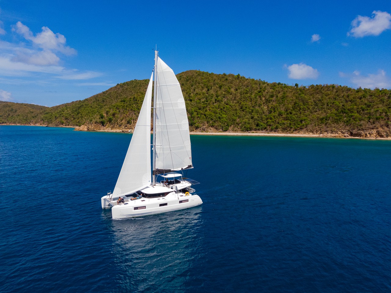 Photo #6 - Lagoon 46 - 4 + 1 cab. (Rope The Wind) in Nanny Cay - 42814