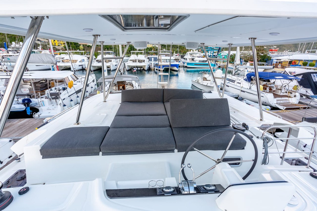 Photo #8 - Lagoon 46 - 4 + 2 cab. (As You Wish) in Nanny Cay - 42815