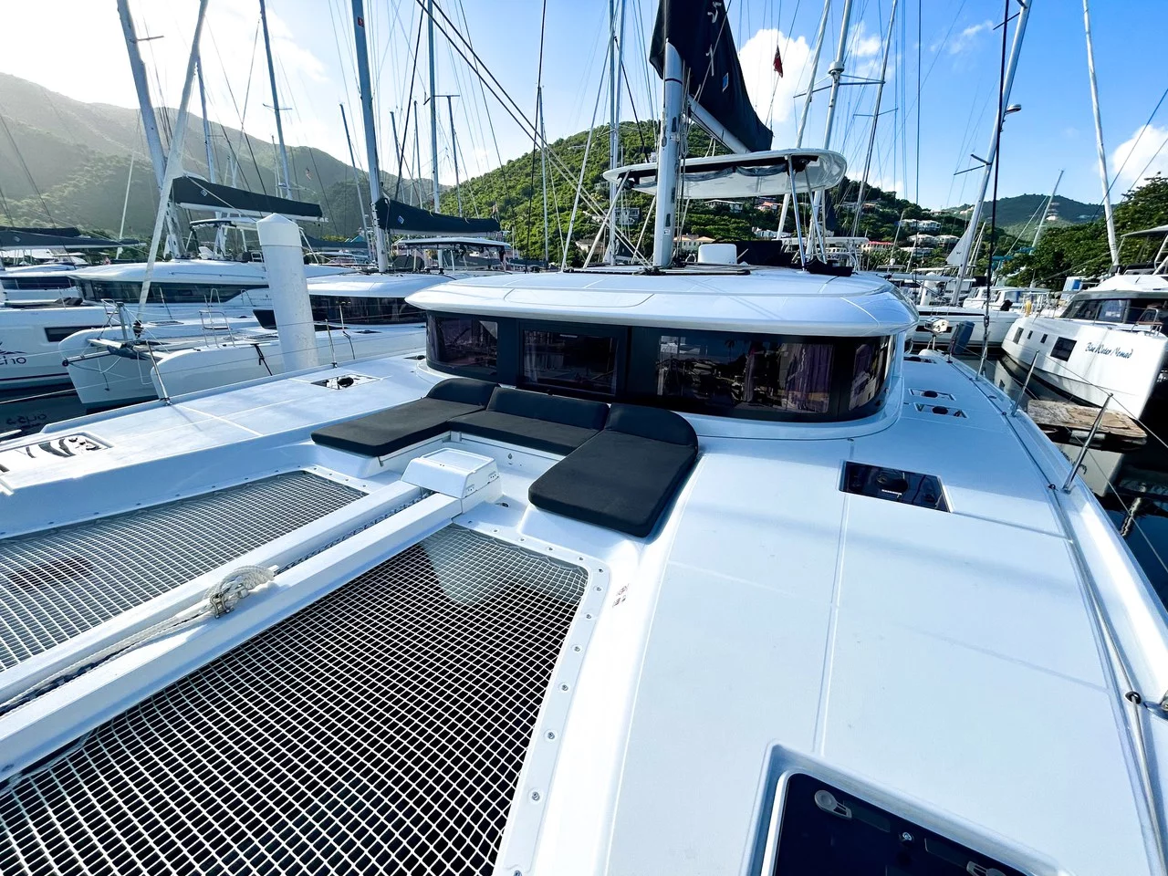 Lagoon 46 - 4 + 1 cab. (Southern Isle)  - 4