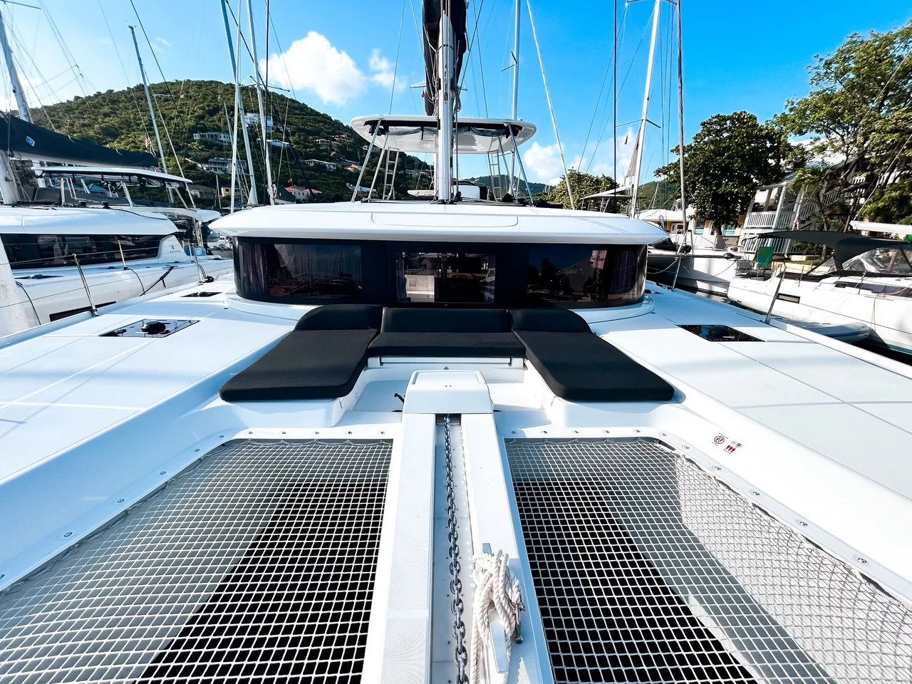 Lagoon 46 - 4 + 1 cab. (Southern Isle)  - 5