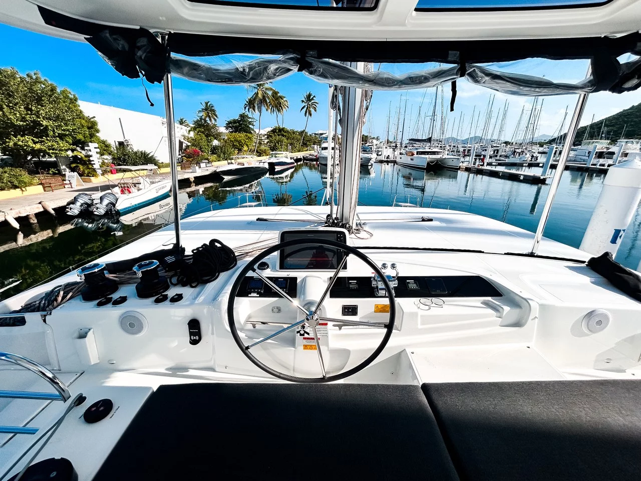 Lagoon 46 - 4 + 1 cab. (Southern Isle)  - 9