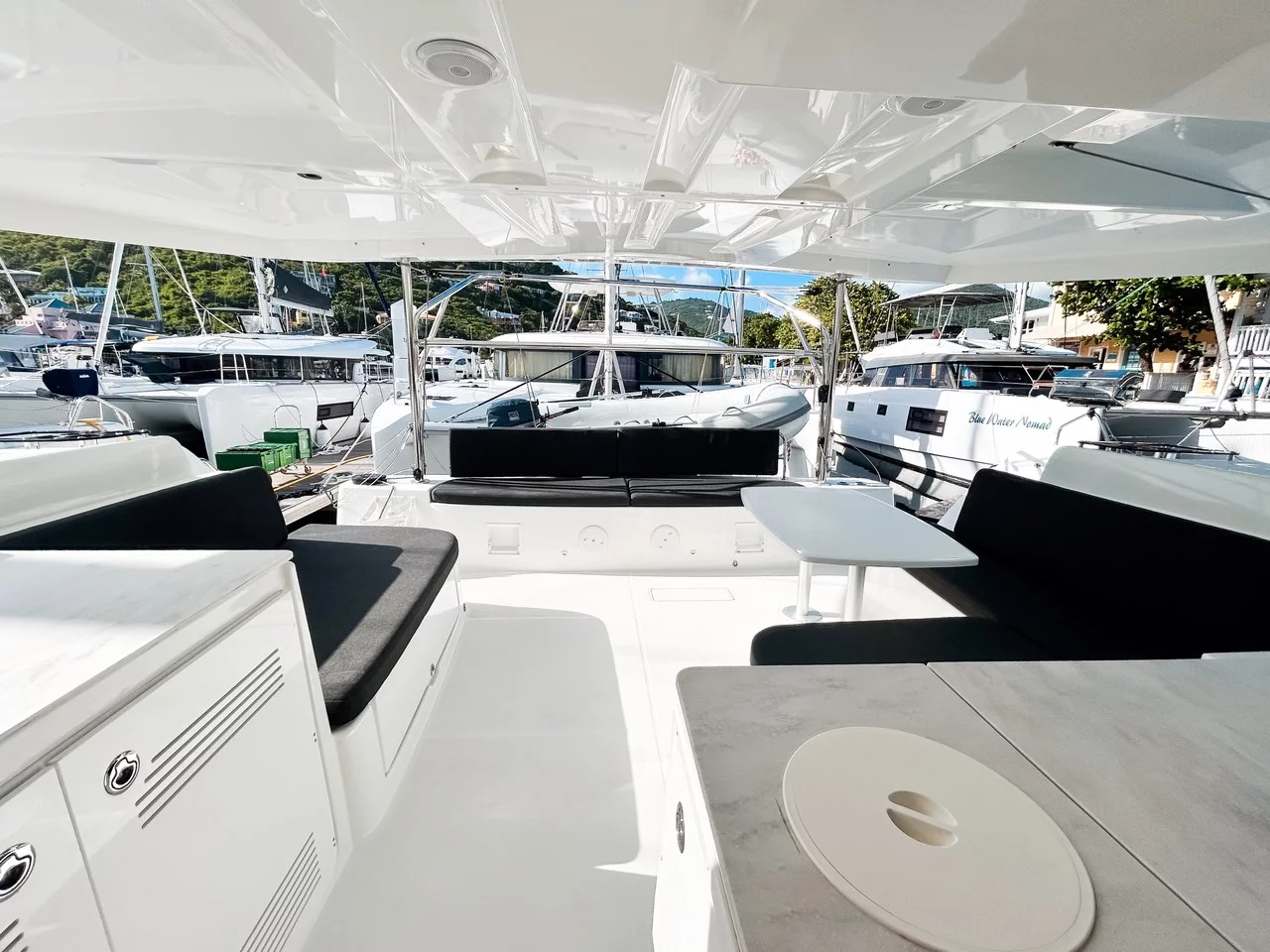 Lagoon 46 - 4 + 1 cab. (Southern Isle)  - 12
