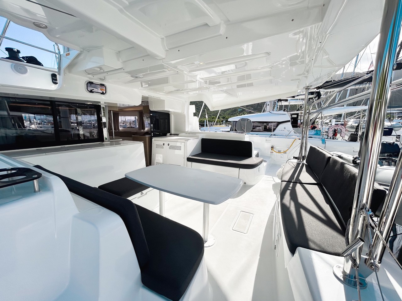 Photo #14 - Lagoon 46 - 4 + 1 cab. (Southern Isle) in Nanny Cay - 42816