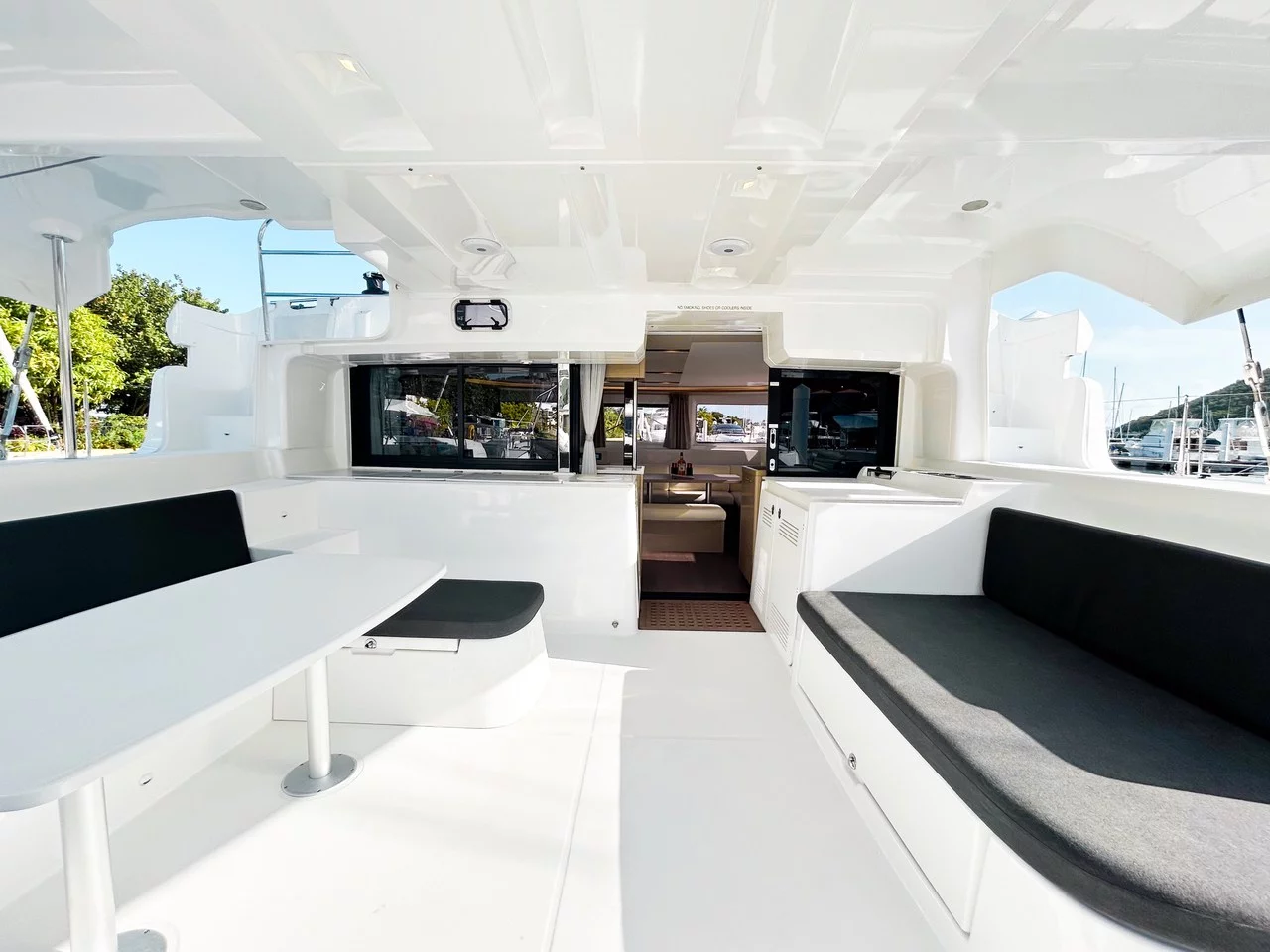 Lagoon 46 - 4 + 1 cab. (Southern Isle)  - 15