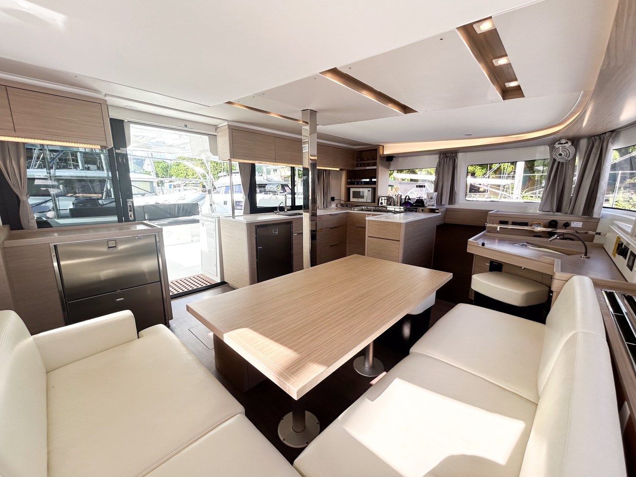Photo #17 - Lagoon 46 - 4 + 1 cab. (Southern Isle) in Nanny Cay - 42816