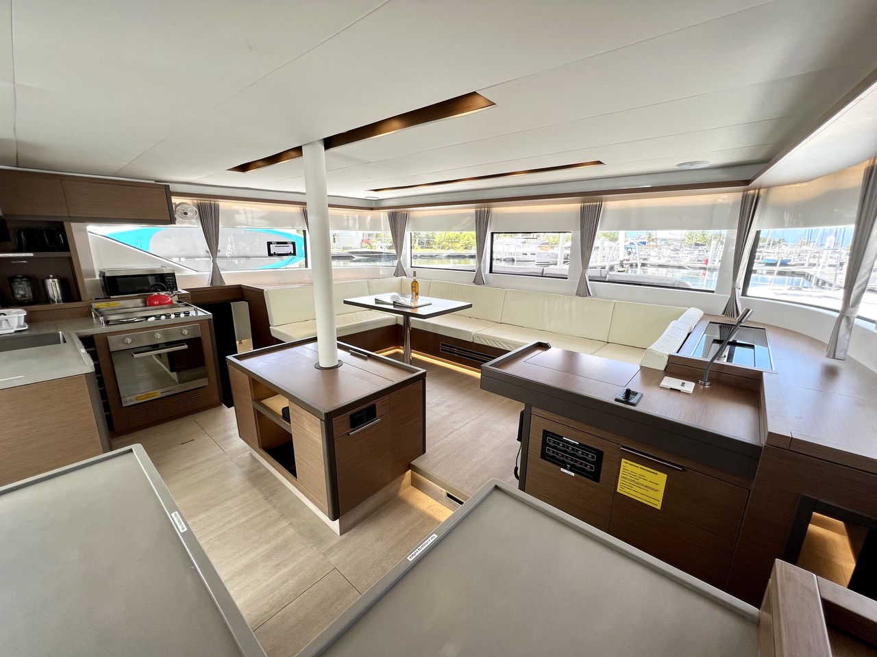 Photo #10 - Lagoon 50 - 6 + 1 cab. (Echo) in Nanny Cay - 42817