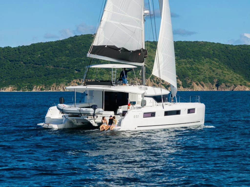 Lagoon 51 - 6 + 1 cab. (Slinky Malinki)  - 6