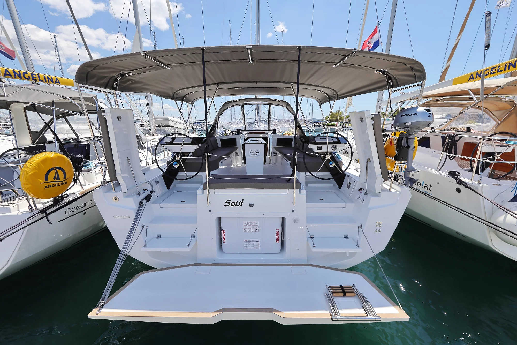 Dufour 44 - 4 cab (Soul)  - 4