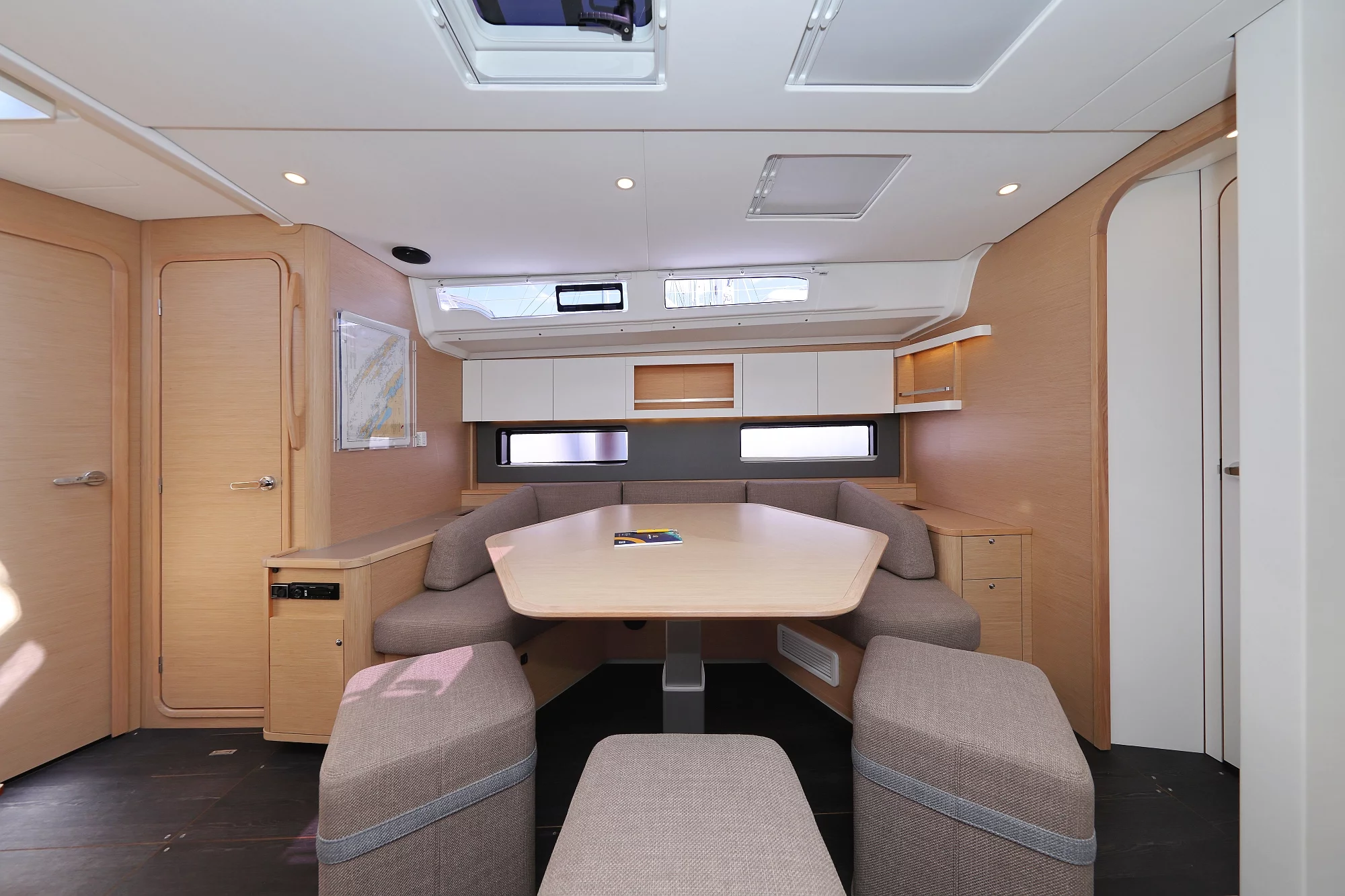 Dufour 44 - 4 cab (Soul)  - 18