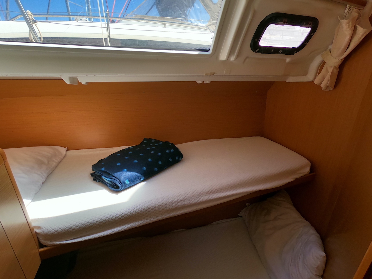 Photo #9 - Jeanneau 53 - 5 + 1 cab. (Anita) in Portisco - 42840