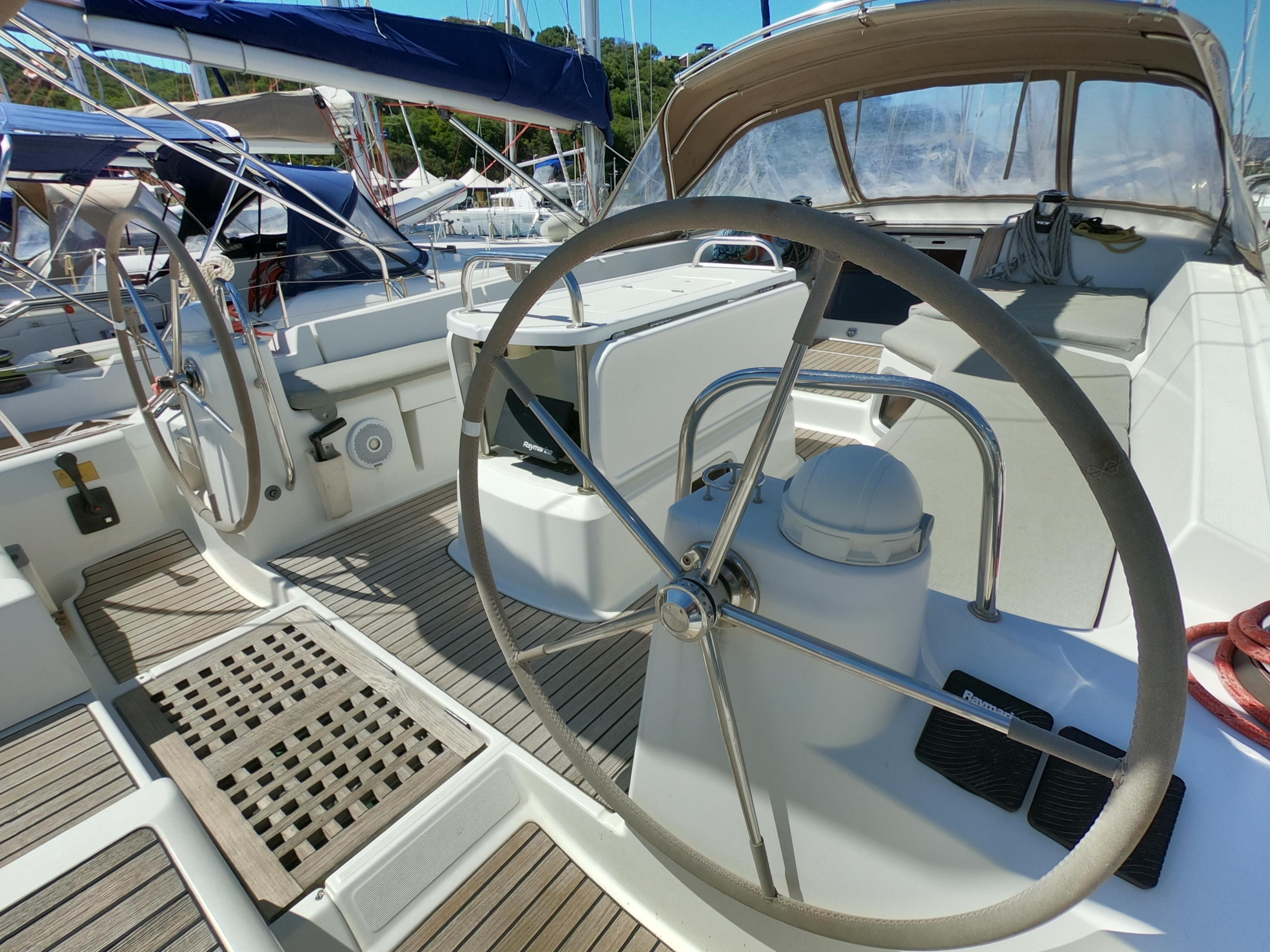 Photo #15 - Jeanneau 53 - 5 + 1 cab. (Anita) in Portisco - 42840