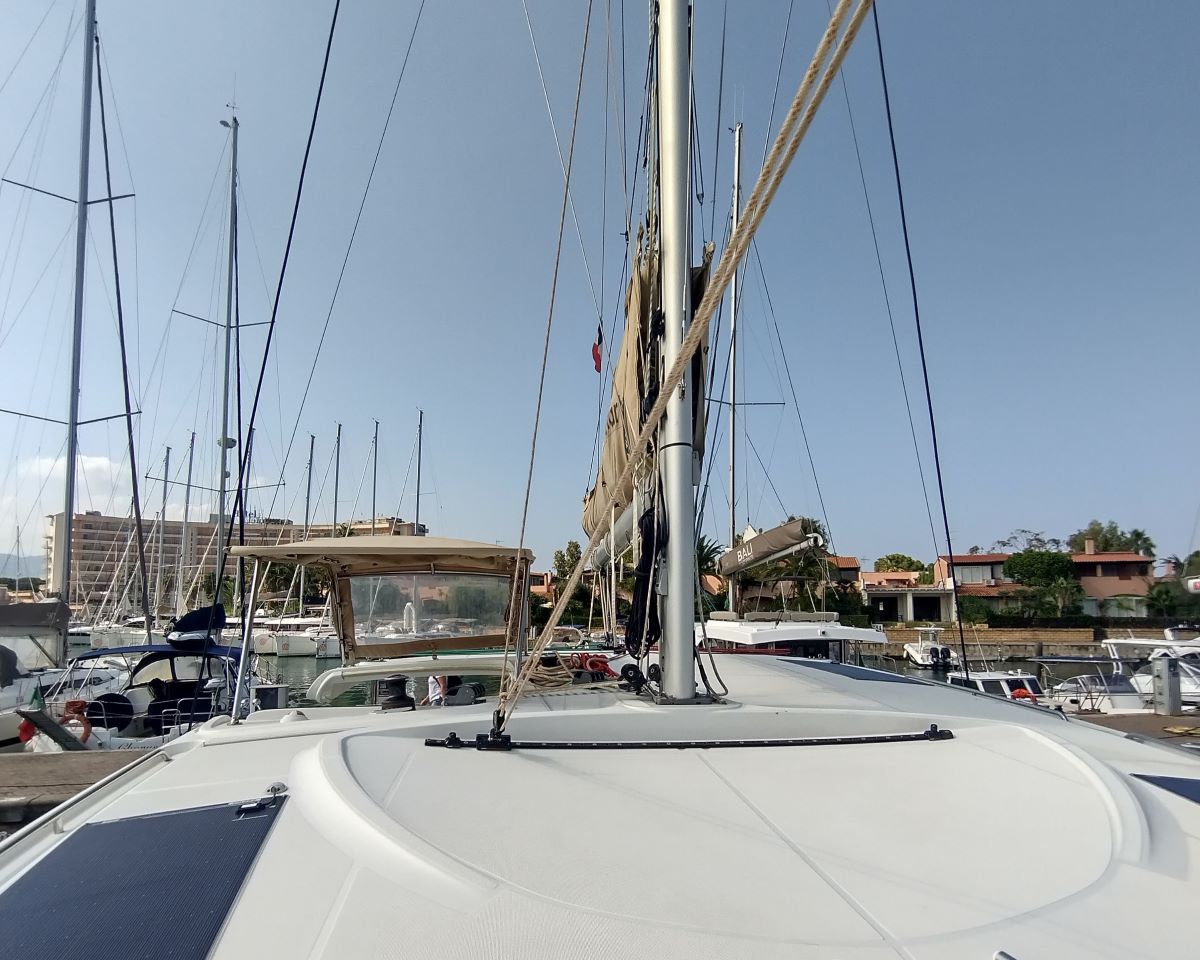Photo #6 - Lagoon 40 - 4 + 2 cab (AZZURO III_DB) en Portorosa - 42865