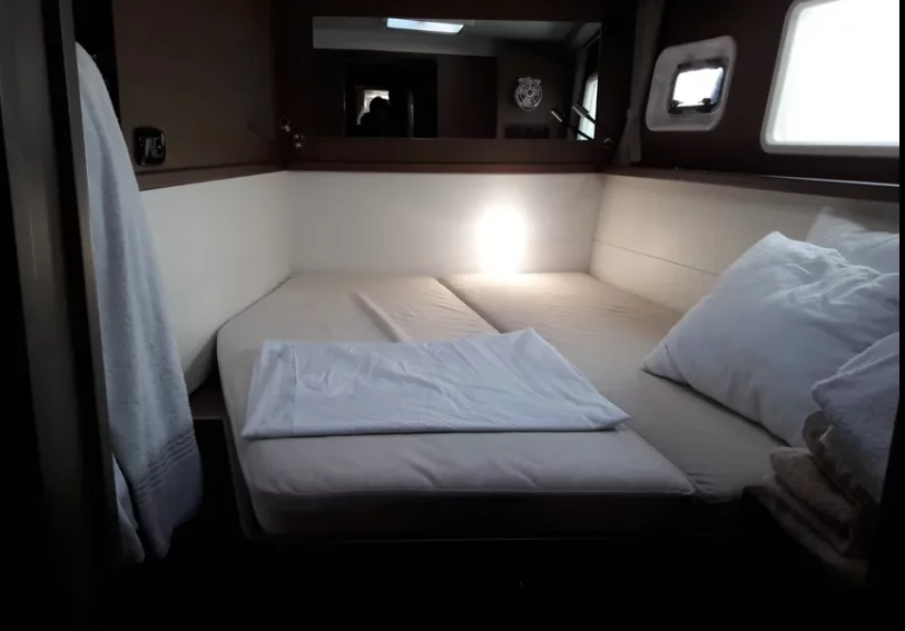 Lagoon 450 F - 4 + 2 cab. (Solstice)  - 9