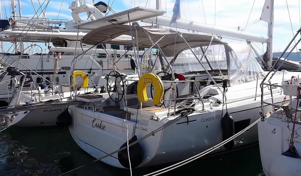 Oceanis 46.1 (Cookie)  - 2