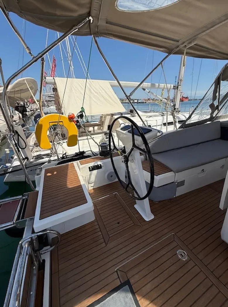 Oceanis 46.1 (Cookie)  - 7
