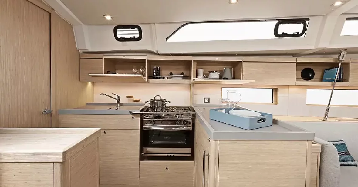 Oceanis 46.1 (Cookie)  - 9