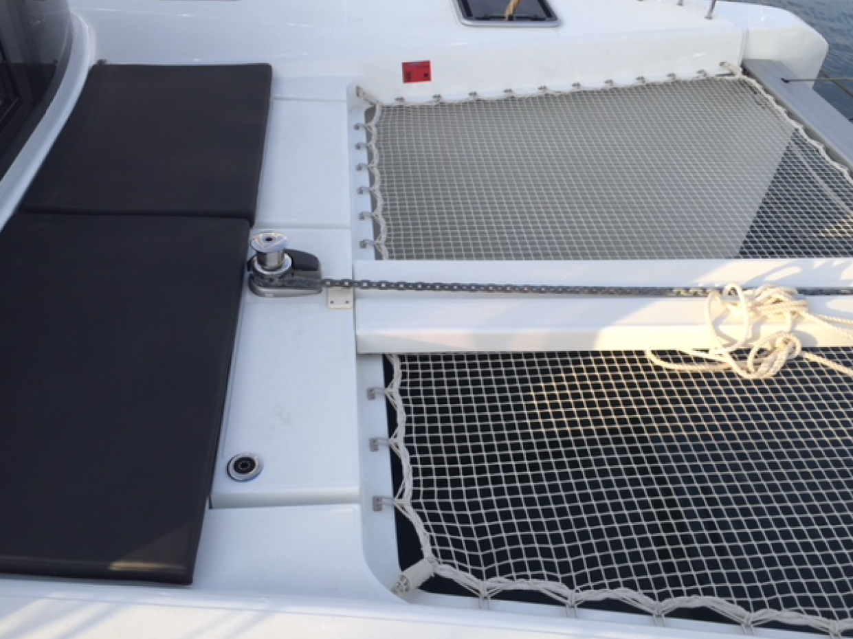 Photo #4 - Lagoon 40 - 4 + 2 cab (Andromeda) in Atene - 42916