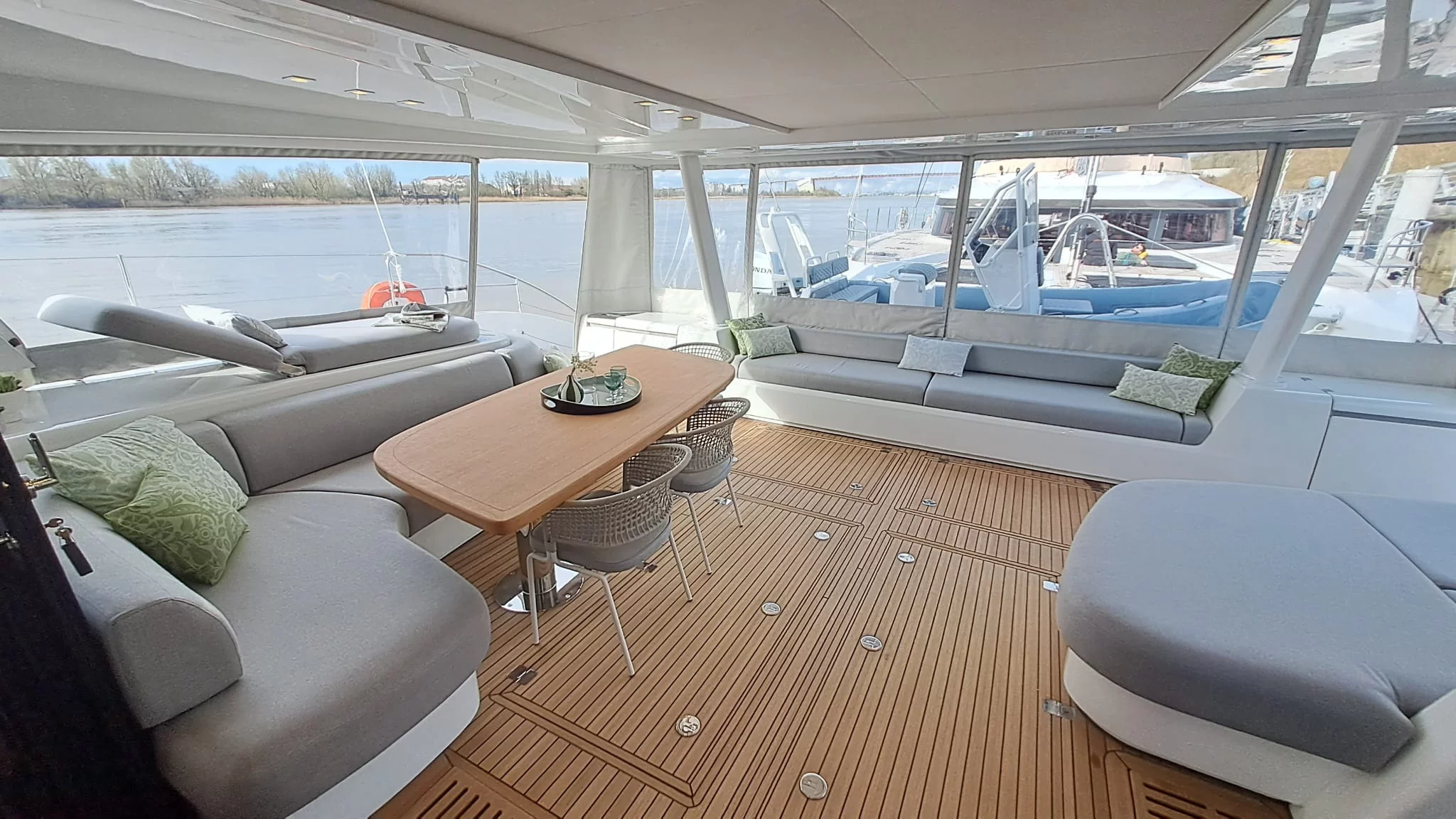 Lagoon Seventy 7 (La Desirade)  - 7