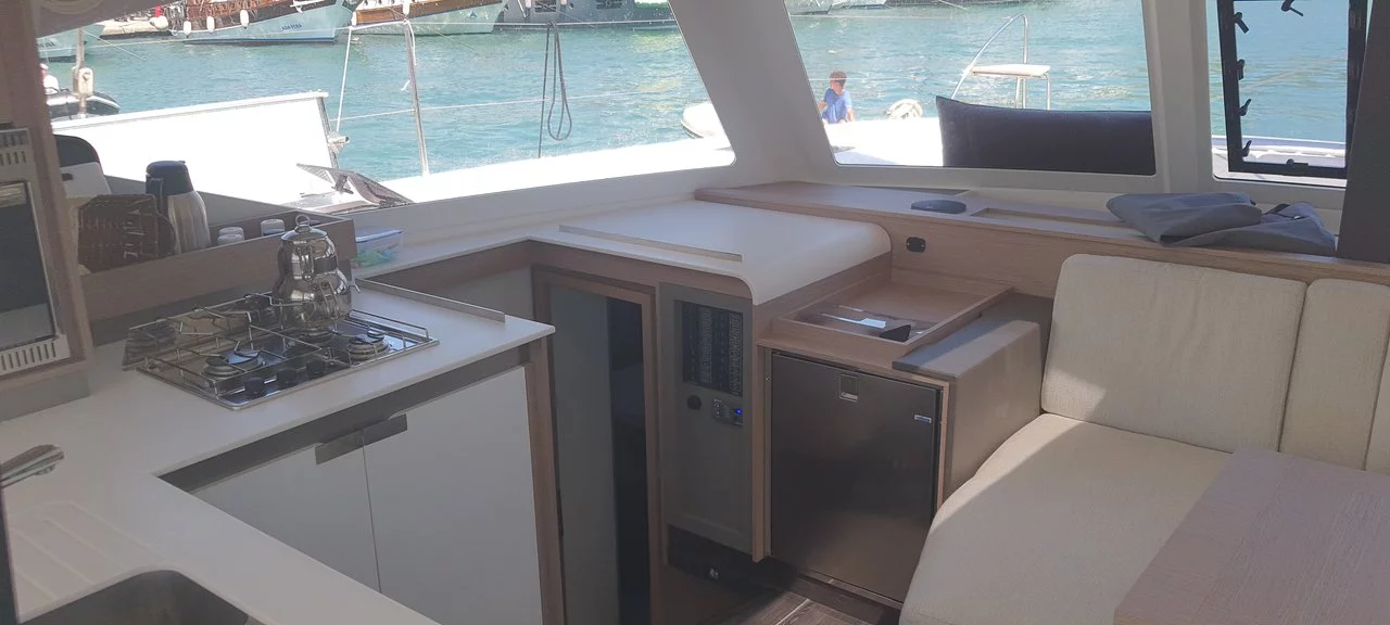 Fountaine Pajot Isla 40 - 4 + 1 cab. (Arven)  - 19