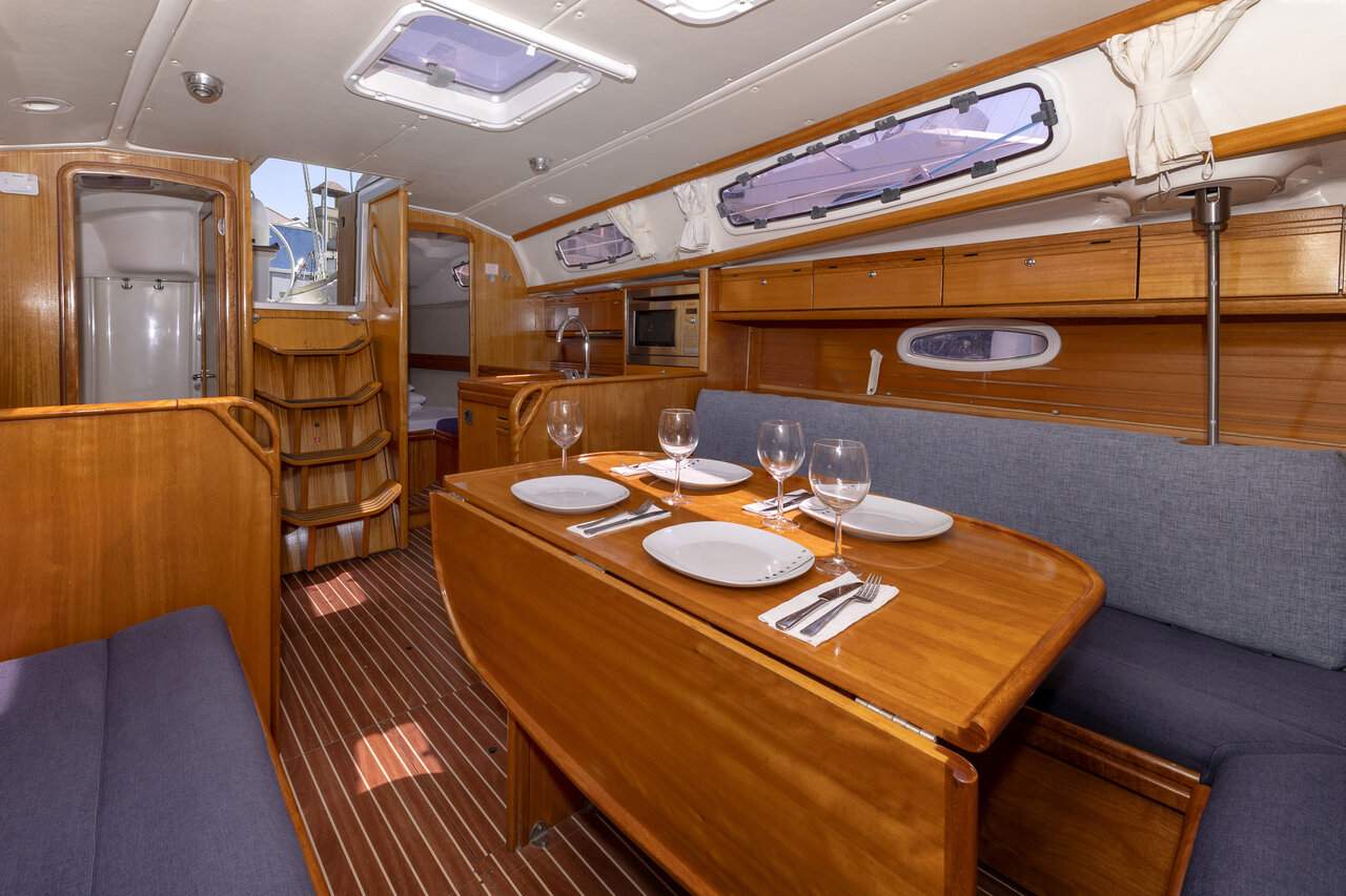 Photo #12 - Bavaria 34 Cruiser - 2 cab. (NinaNina) en Zadar - 42939