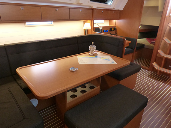 Photo #9 - Bavaria Cruiser 41 - 3 cab. (Nessuna distrazione) en Procida - 42971
